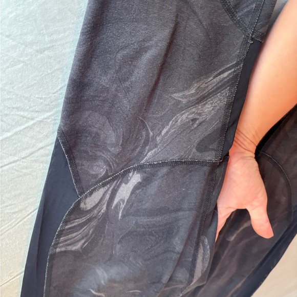 Abercrombie & Fitch Black Mesh Leggings - Picture 2 of 5